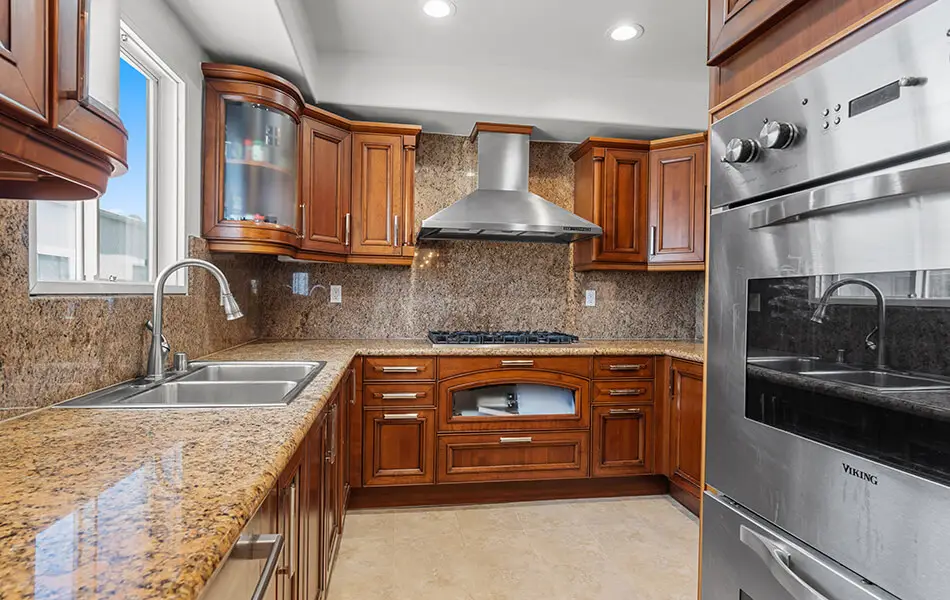 brentwood condo for sale on dorothy street