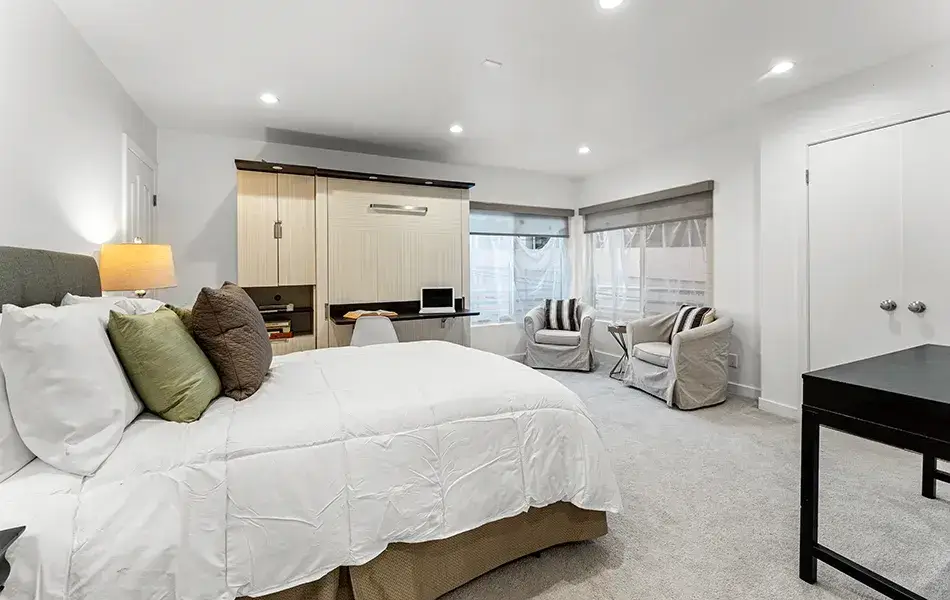 1160 granville avenue brentwood townhome