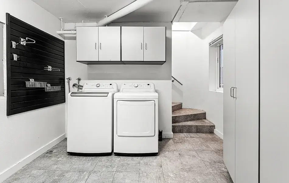 1160 granville avenue brentwood townhome