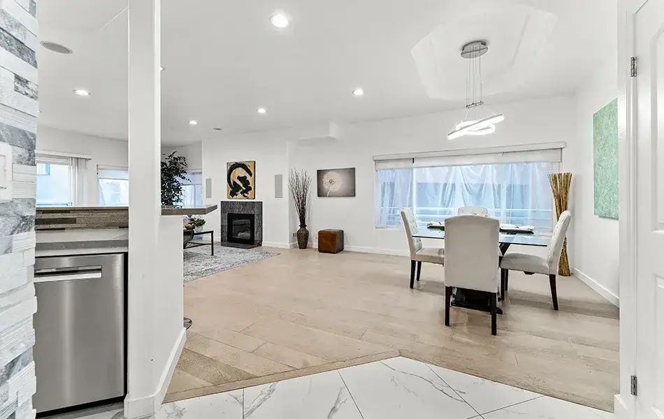 1160 granville avenue brentwood townhome