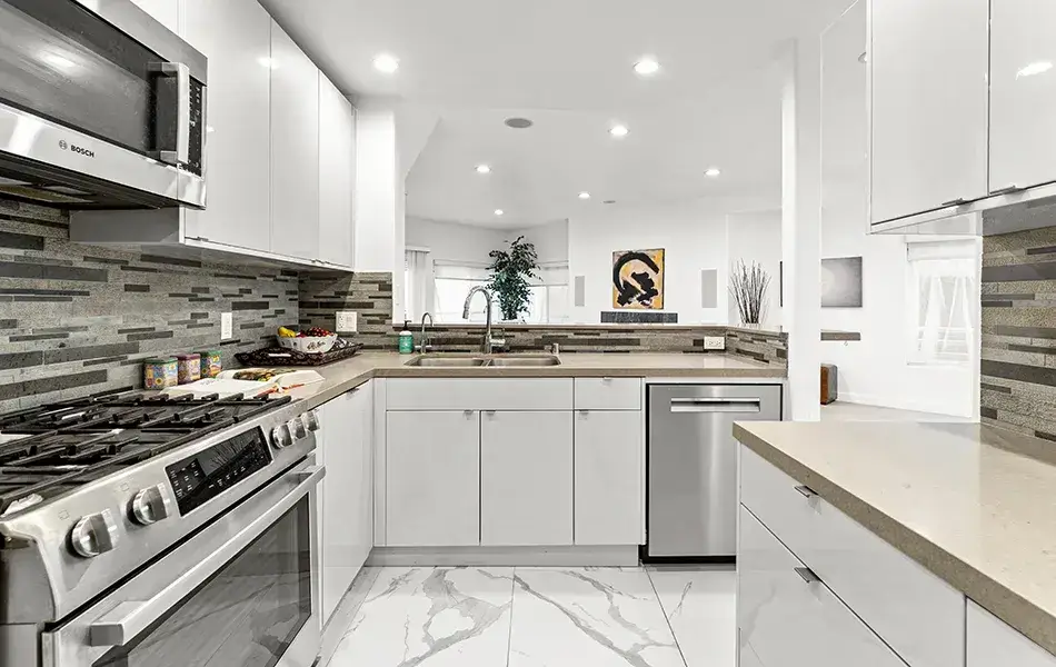 1160 granville avenue brentwood townhome