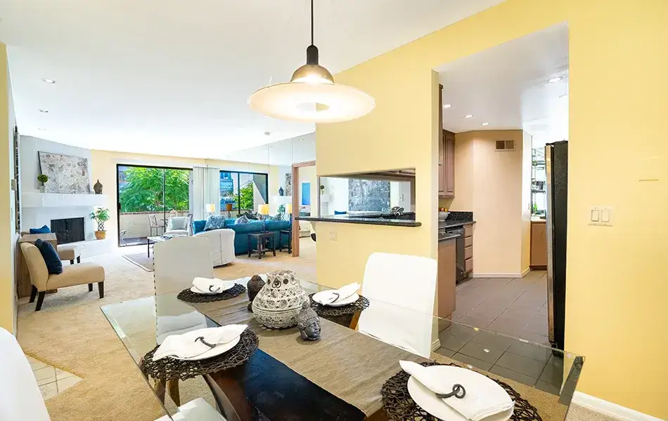 11755 montana ave brentwood condo for sale