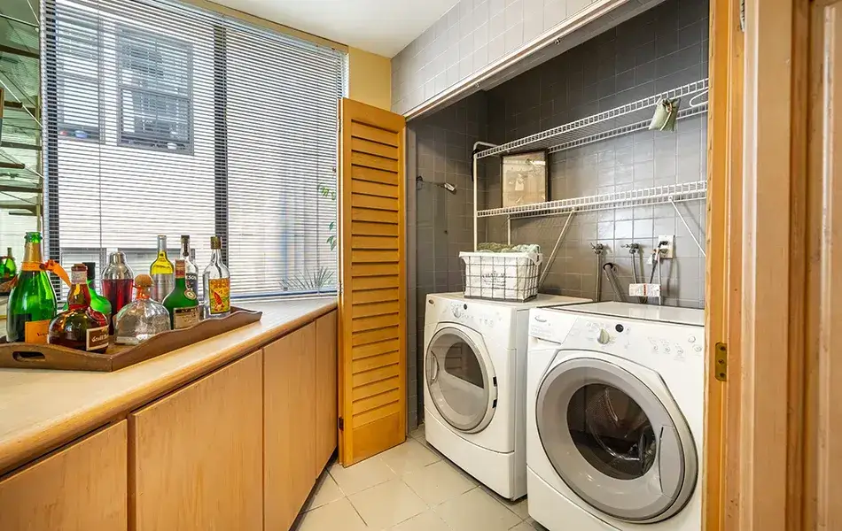 11755 montana ave brentwood condo for sale