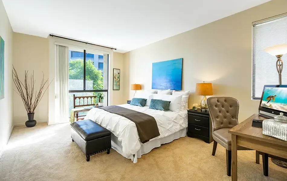 11755 montana ave brentwood condo for sale