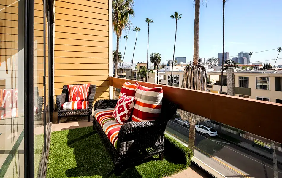 750 s bundy drive 2 bedroom brentwood condo