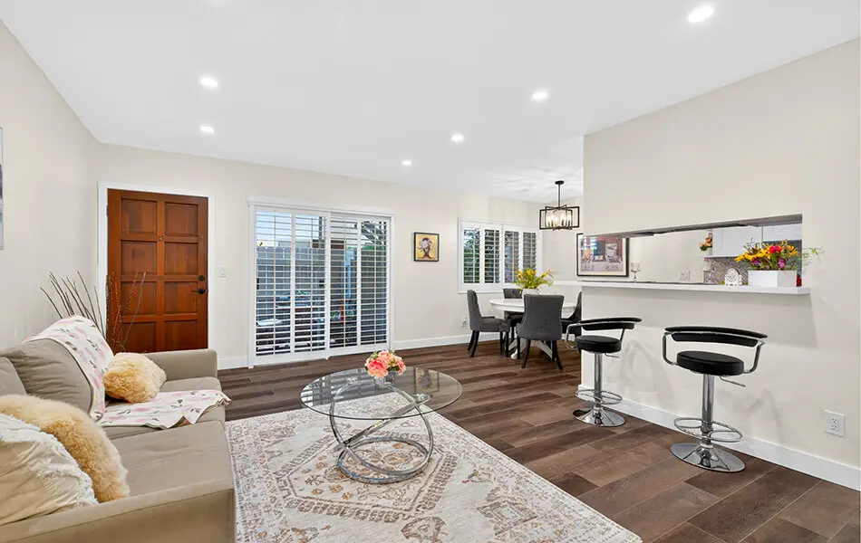 12 1522 centinela avenue 101 west la condo.jpg
