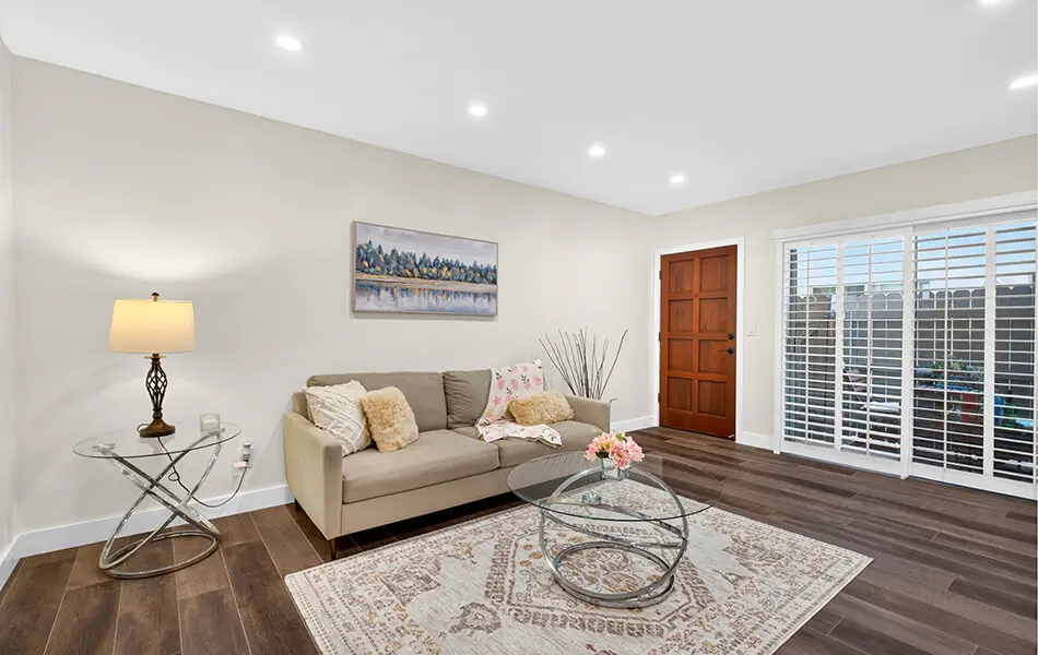 13 1522 centinela avenue 101 west la condo.jpg