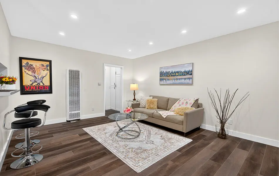 14 1522 centinela avenue 101 west la condo.jpg